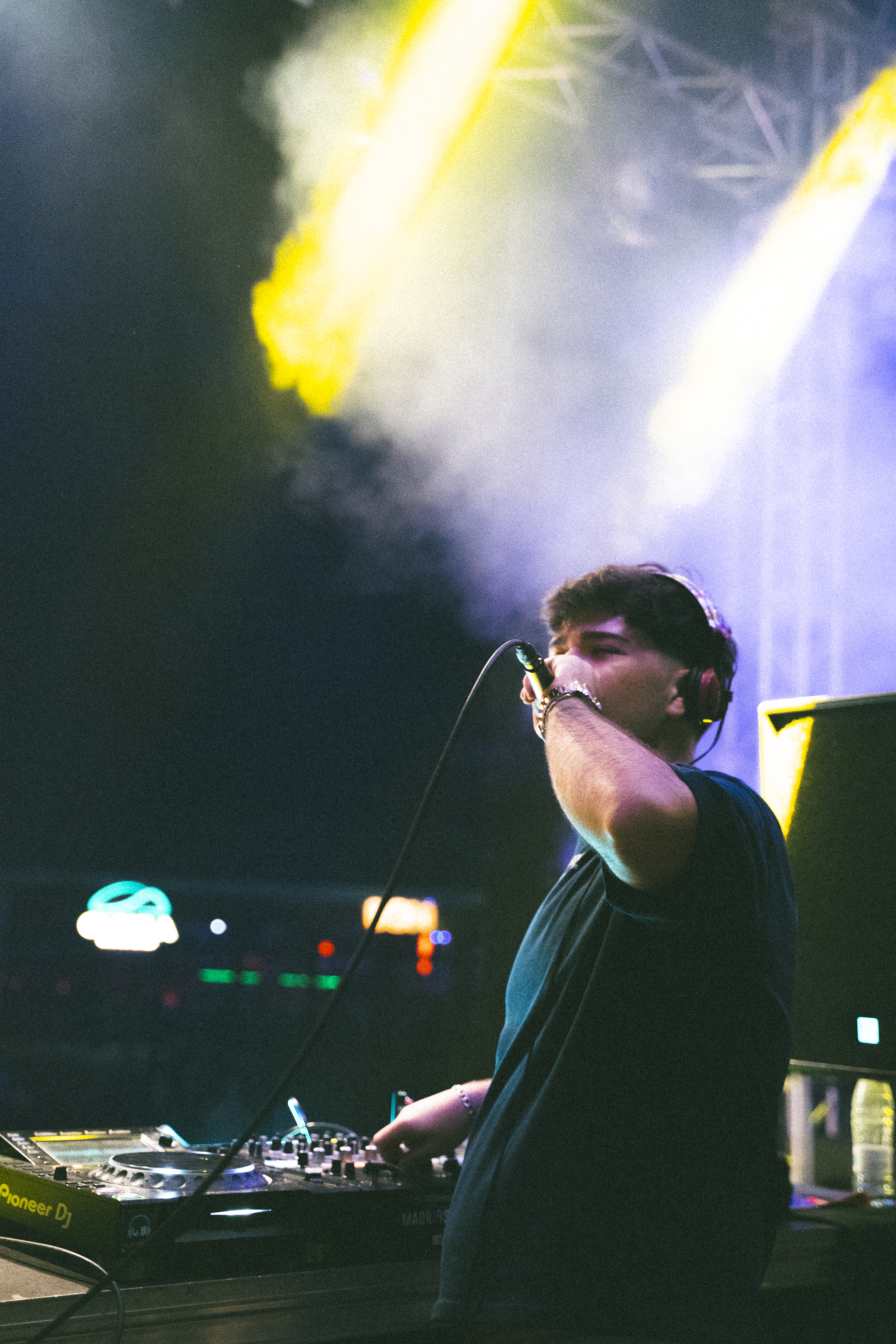 Mesa de mezclas de LLADI